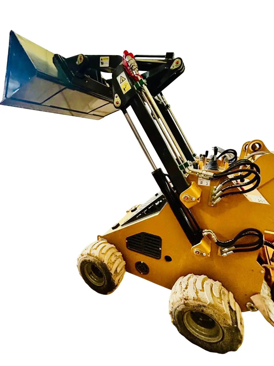 Mini Cargador BMS380 con Neumáticos, Bote 0.15 m³ Tipo Bobcat, photo 2