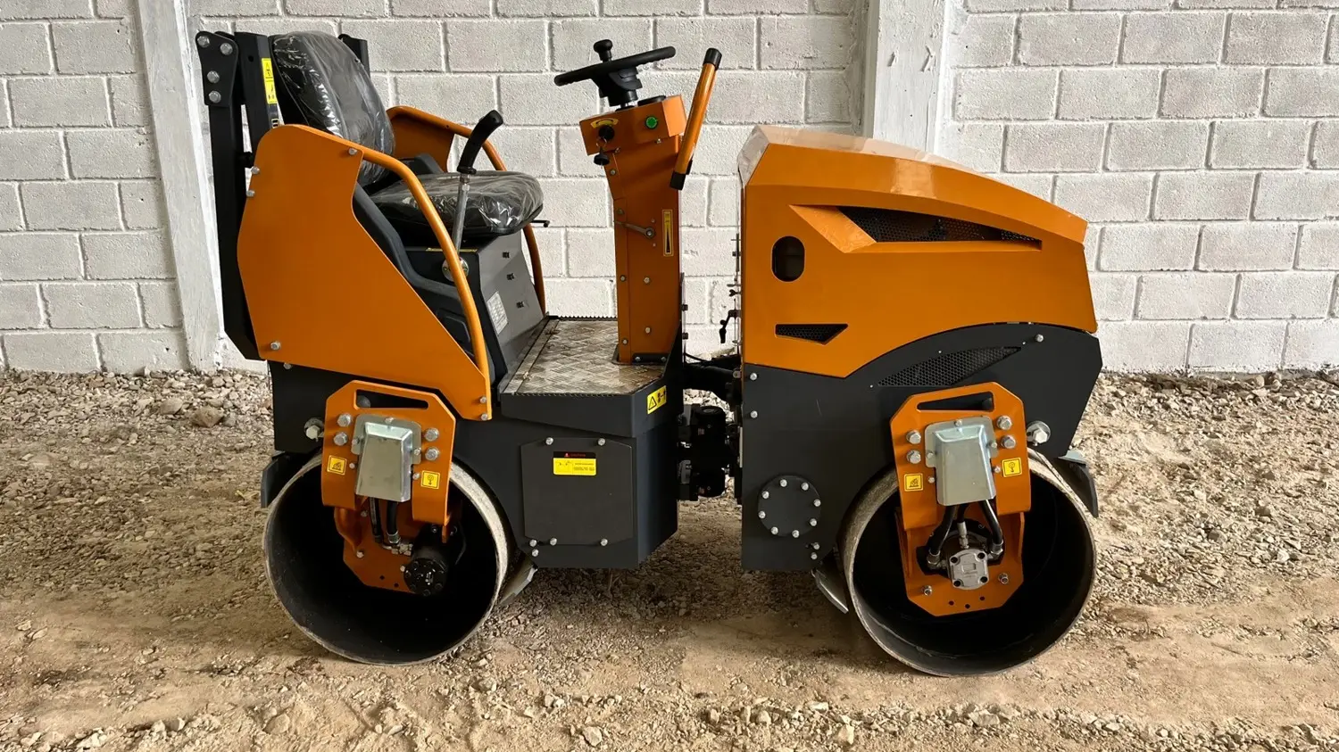 Rodillo Compactador BM1500 1.5 Ton, Tipo Wacker RD15, photo 3