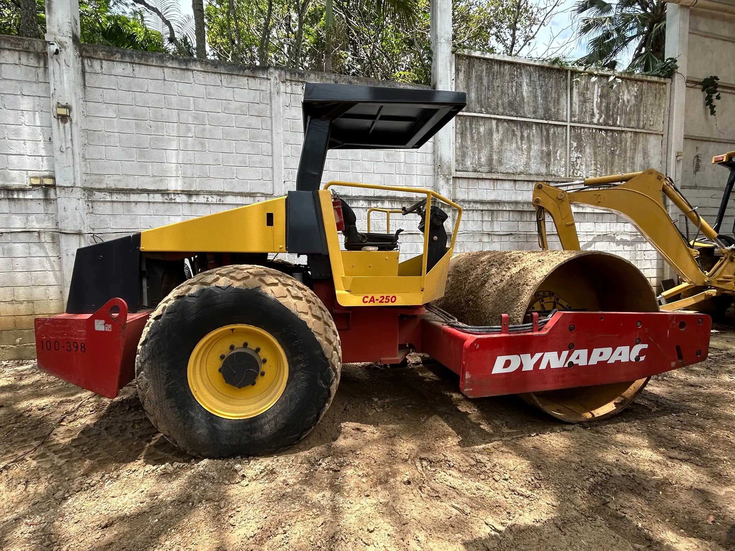 Rodillo Compactador Dynapac 250D 2008, 10.8 Ton