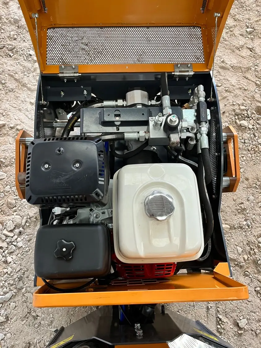 Rodillo Compactador BM1500 1.5 Ton, Tipo Wacker RD15, photo 4