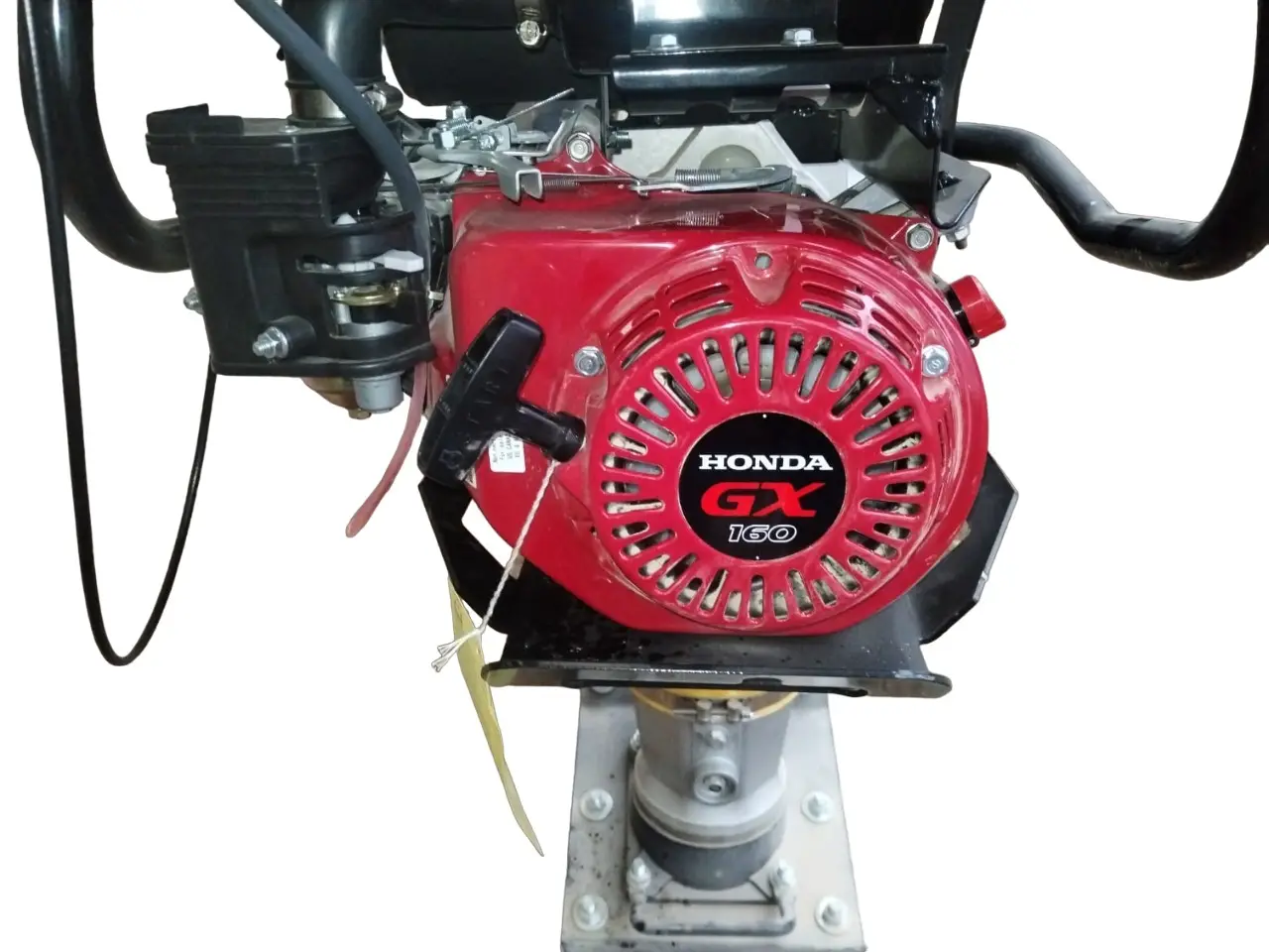 Apisonador Vibratorio RM80 (Bailarina), Motor Honda Tipo Wacker