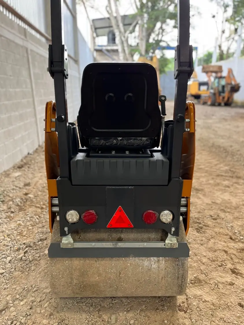 Rodillo Compactador BM1500 1.5 Ton, Tipo Wacker RD15, photo 7