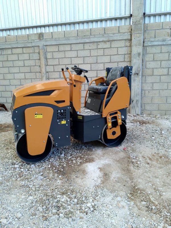Vibro Compactador doble rodillo de 1Ton BM1200 / RD12 Wacker / Cypsa AR15 - Image 7