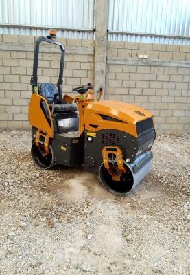 Vibro Compactador doble rodillo de 1Ton BM1200 / RD12 Wacker / Cypsa AR15