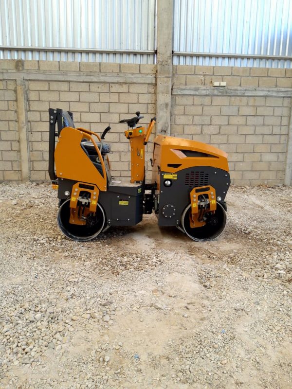 Vibro Compactador doble rodillo de 1Ton BM1200 / RD12 Wacker / Cypsa AR15 - Image 4