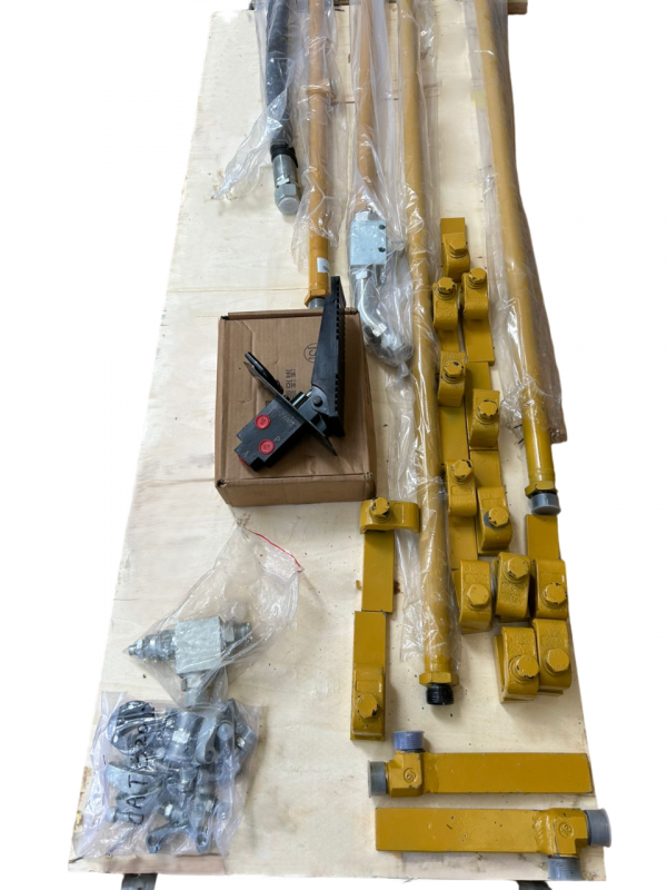 Kit para martillo de Excavadoras 320D Caterpillar nuevo - Image 4