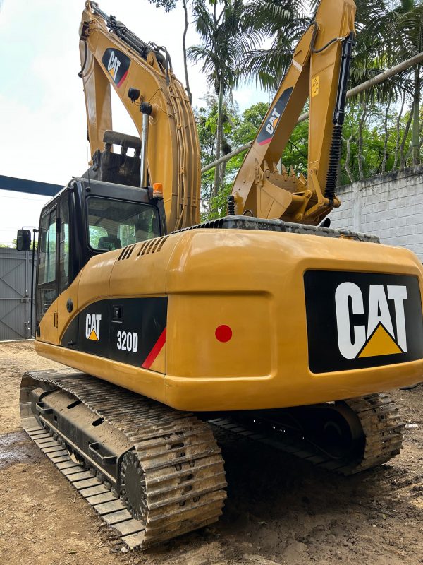 Caterpillar 320D-e 2011 - Image 10