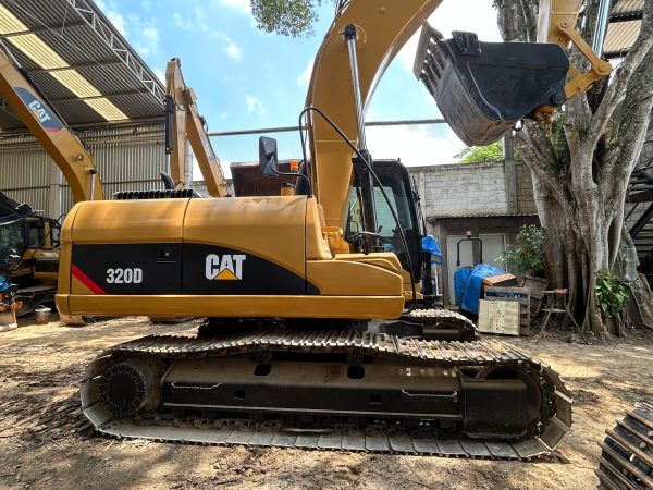 Caterpillar 320D-e 2011