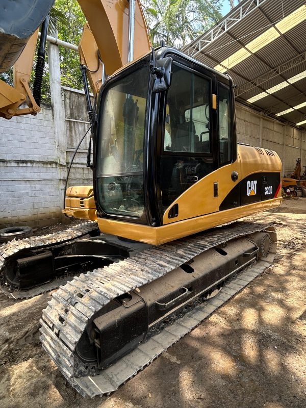 Caterpillar 320D-e 2011 - Image 5
