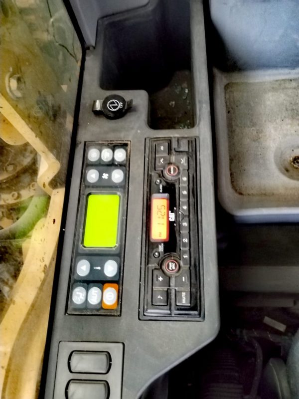 Caterpillar 320E 2016 - Image 19