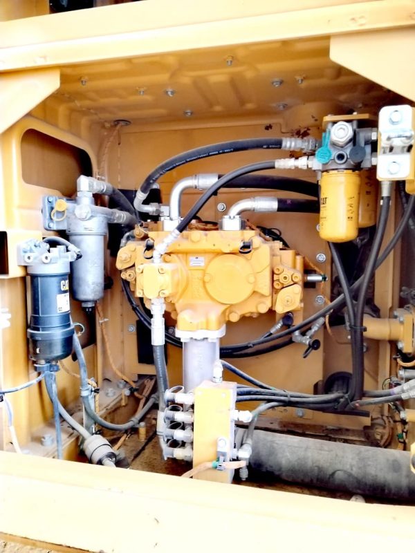 Caterpillar 320E 2016 - Image 23