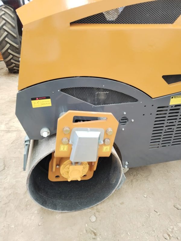 Vibro Compactador de 3Ton. BM3000 / RD27 Wacker / Bw120 Bomag - Cipsa RWYL61BC - Image 8