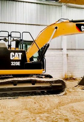 Excavadora Caterpillar 320E2 2016