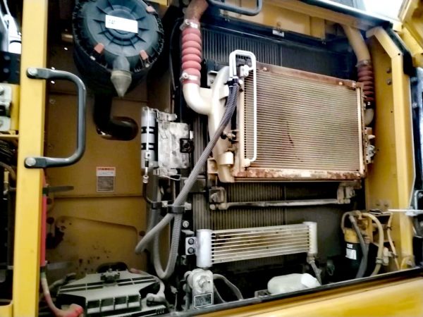 Excavadora Caterpillar 320E2 2016 - Image 14
