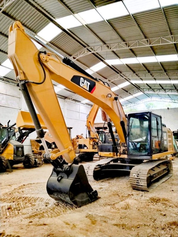 Excavadora Caterpillar 320E2 2016 - Image 5