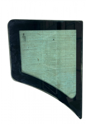 Cristal inferior puerta lado izquierdo CASE 580L R52884