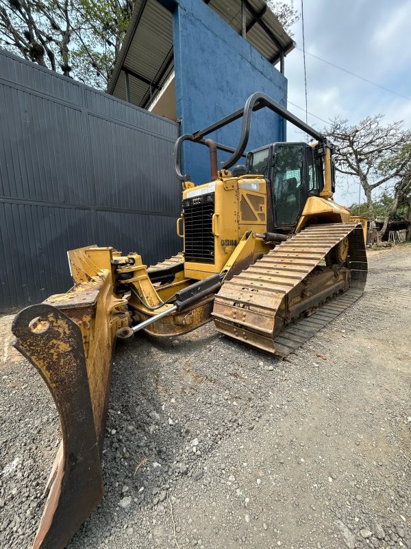 Tractor Bulldozer Caterpillar D6N LGP 2014