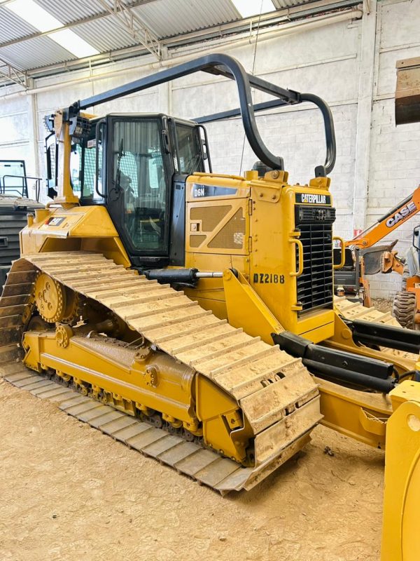 Tractor Bulldozer Caterpillar D6N LGP 2014