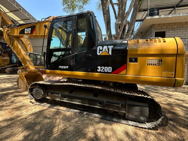 Excavadora Caterpillar 320D 2011 - Image 3