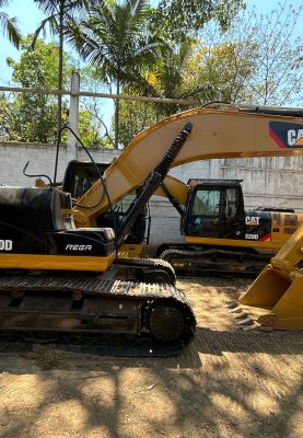 Excavadora Caterpillar 320D 2011