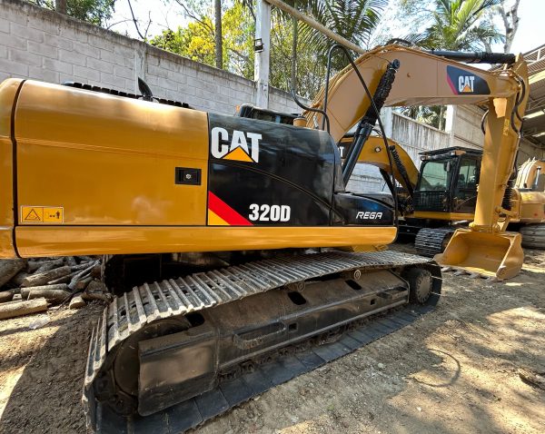 Excavadora Caterpillar 320D 2011 - Image 4