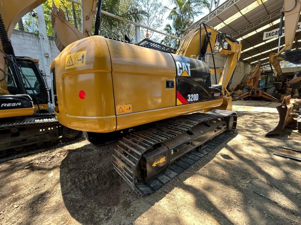 Excavadora Caterpillar 320D 2010 - Image 7