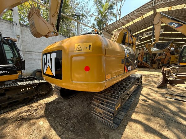 Excavadora Caterpillar 320D 2010 - Image 11