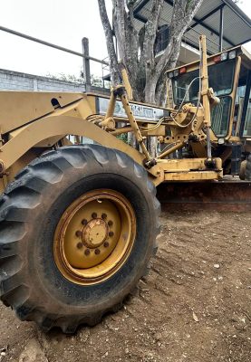 Motoconformadora Caterpillar 135H NA