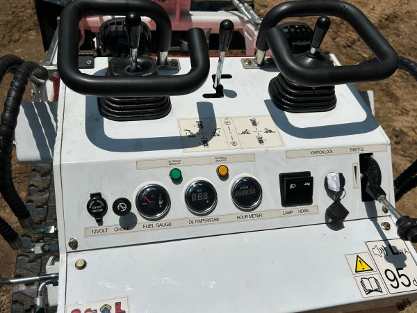 Mini cargador frontal con Bandas BMS380 - Image 10