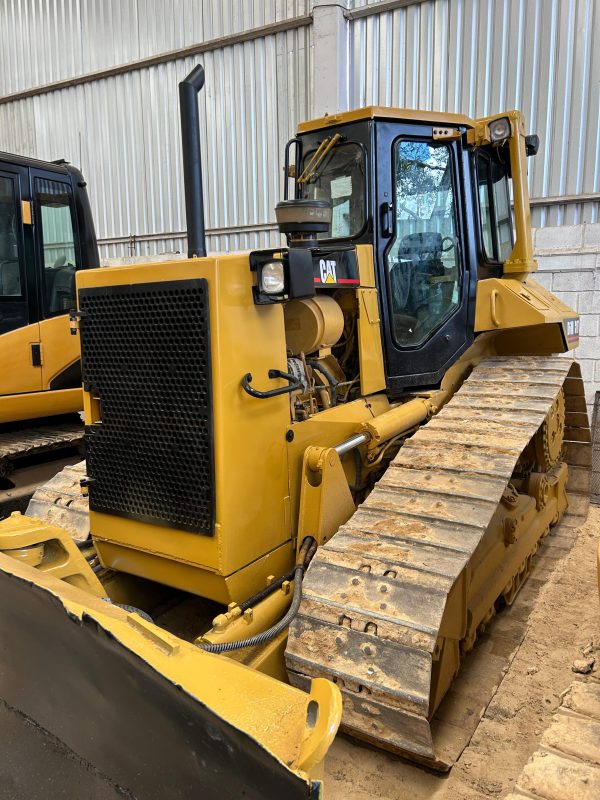Tractor Bulldozer D6M Caterpillar 2003 - Image 10