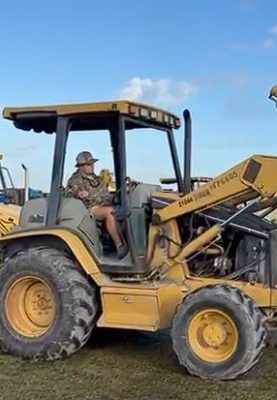 Retroexcavadora Caterpillar 416D 2003