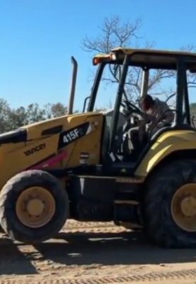 Retroexcavadora Caterpillar 415F 2 2016